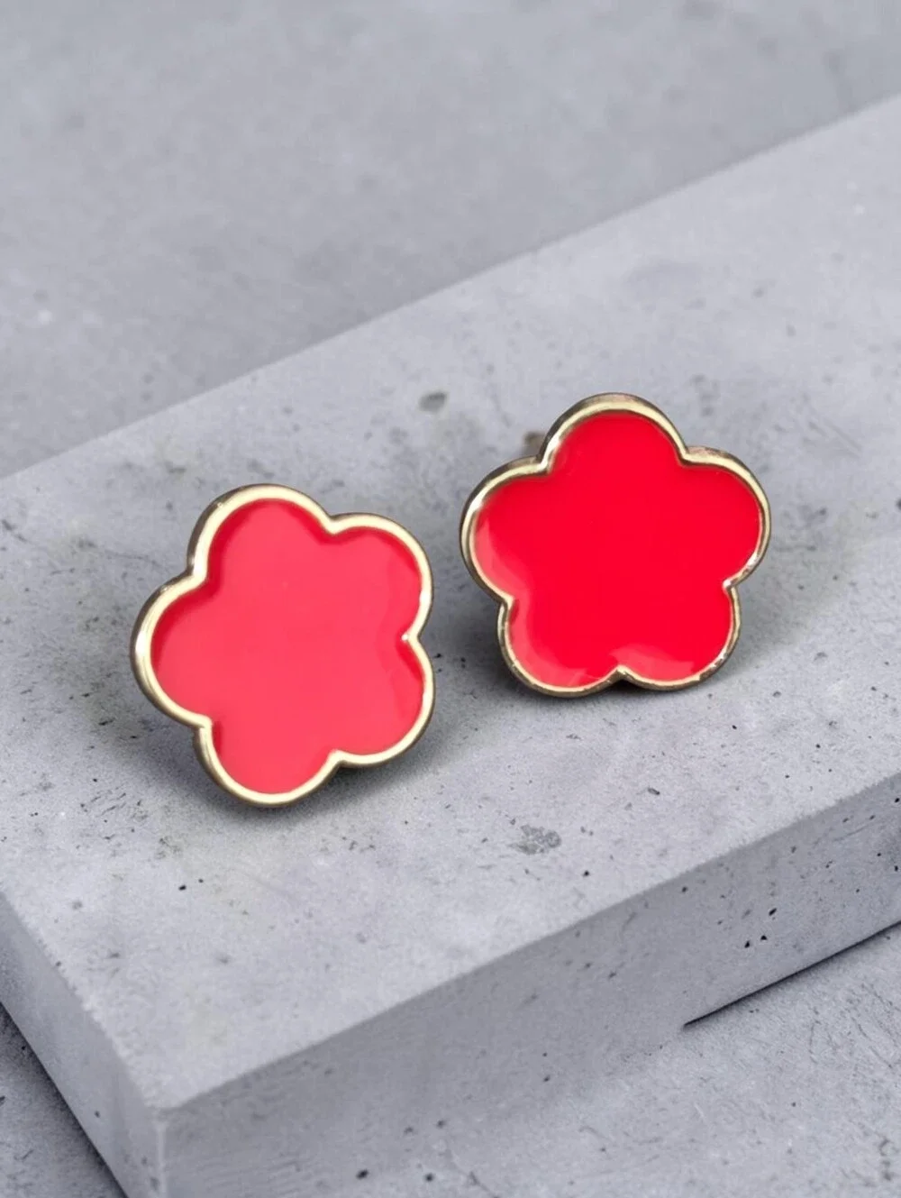 Sassified Boutique Nwt Gold-Trim Red Floral Stud Earrings - Women Accessories